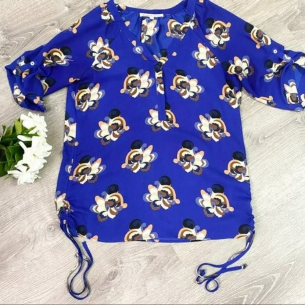 SALE 5 for $20!!!! Daniel Rainn Floral S blue tie sleeves buttons flowers